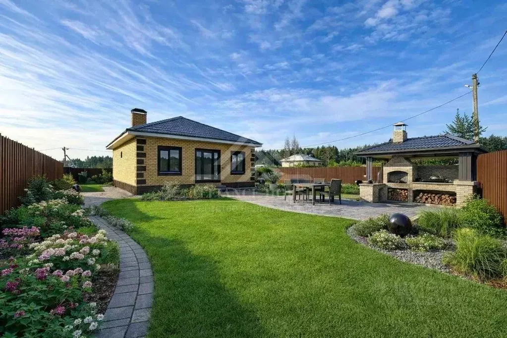 Дом в Татарстан, Высокогорский район, Чернышевское с/пос, с. Каймары ... - Фото 1