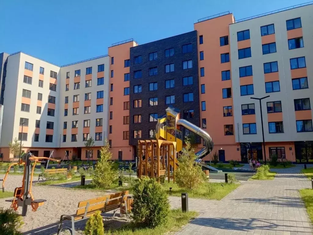 2-к кв. Калининградская область, Гурьевск ул. Героя России ... - Фото 1