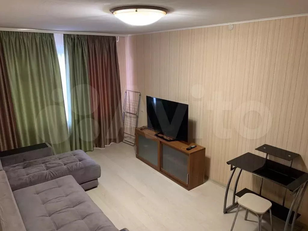 1-к. квартира, 30 м, 5/5 эт. - Фото 1