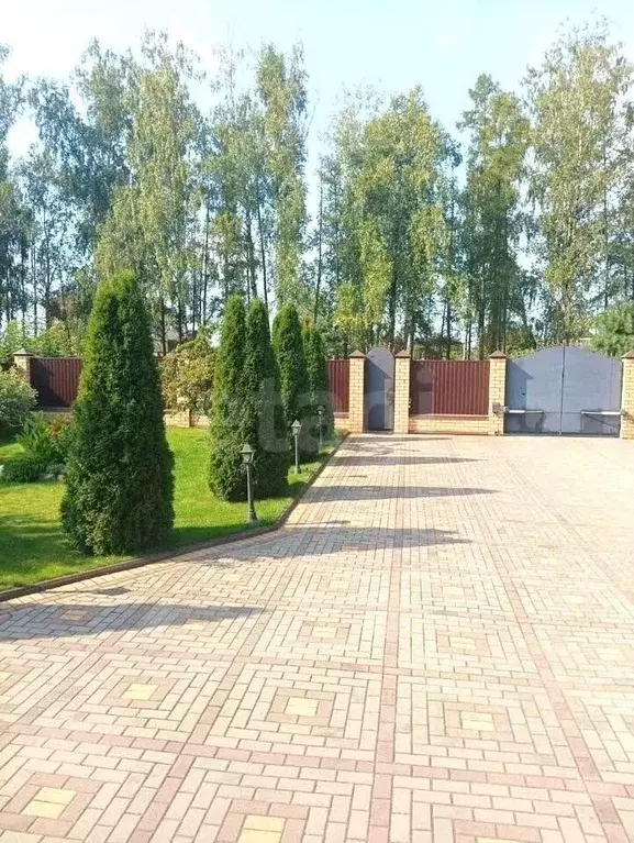 Дом в Брянская область, Брянск Розовая ул. (280 м) - Фото 1