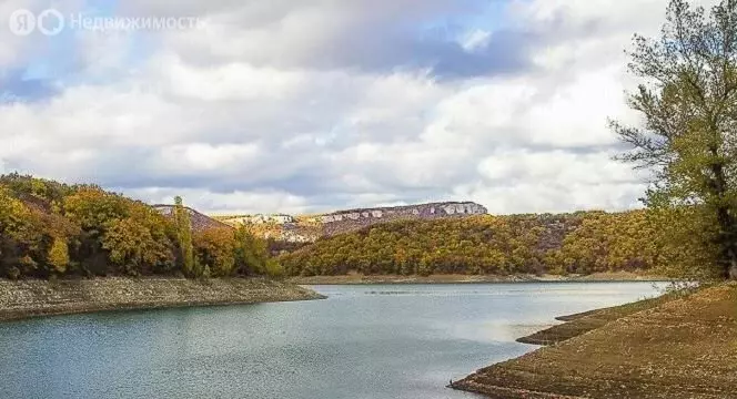 Участок в Симферопольский район, Перовское сельское поселение, село ... - Фото 0