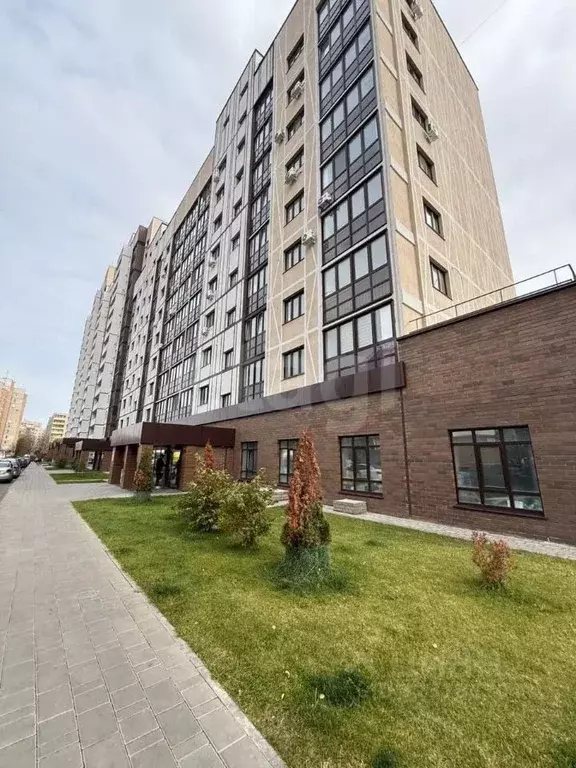 3-к кв. Ульяновская область, Ульяновск ул. Кирова, 54 (82.5 м) - Фото 0