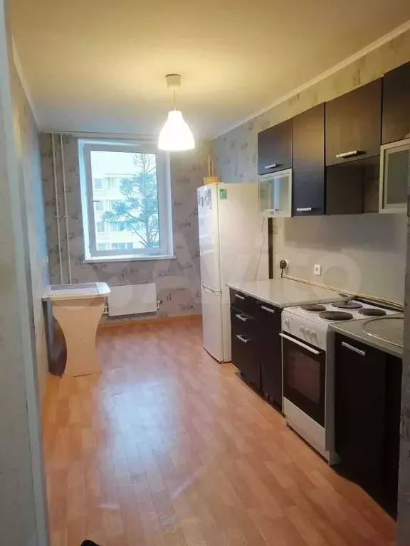 1-к. квартира, 37 м, 7/9 эт. - Фото 1