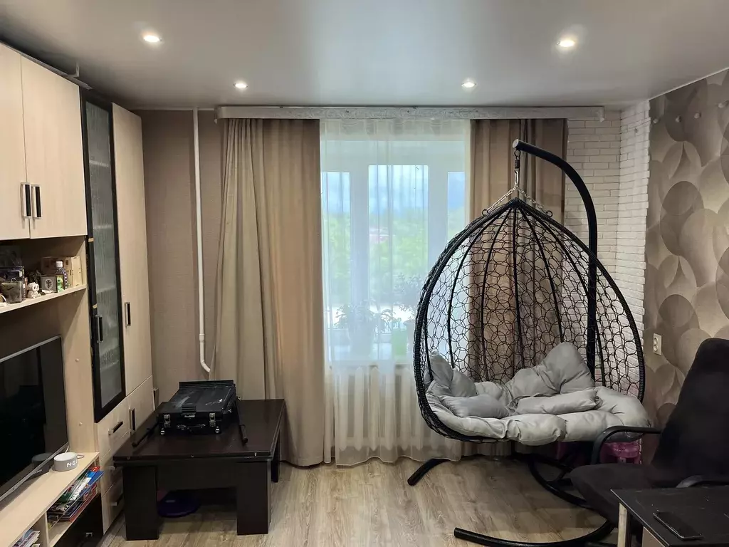Продаётся 3-к квартира, 57.8 м - Фото 1