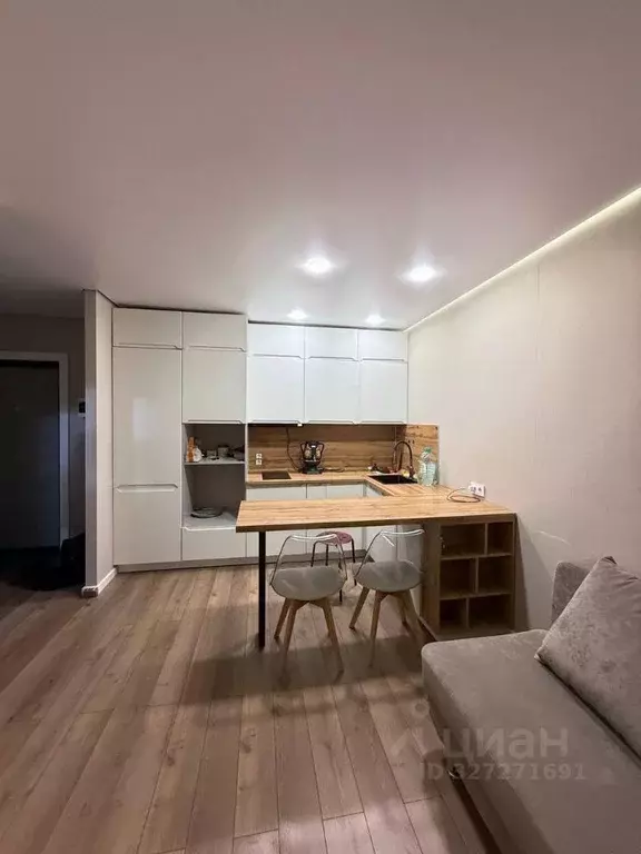 2-к кв. Алтай, Горно-Алтайск Набережная ул., 14/1 (50.0 м) - Фото 2