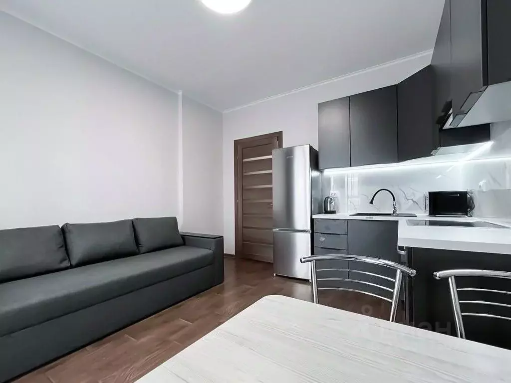 2-к кв. Краснодарский край, Краснодар ул. Достоевского (77.3 м) - Фото 1