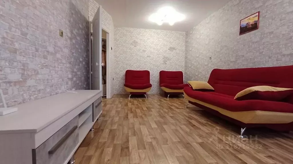 1-к кв. Ульяновская область, Ульяновск Локомотивная ул., 33 (34.0 м) - Фото 0