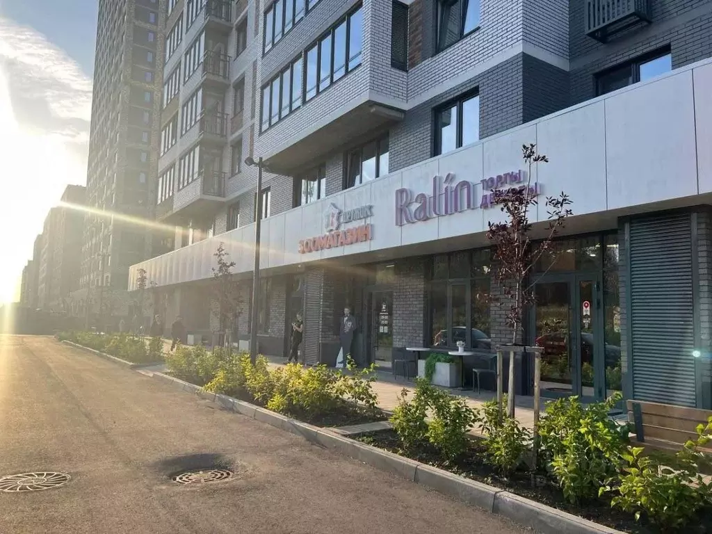 Помещение свободного назначения в Удмуртия, Ижевск Воткинское ш., 53к1 ... - Фото 1