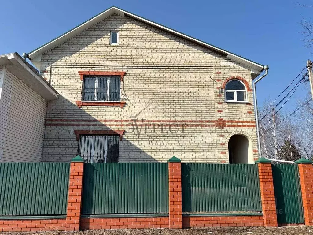 Дом в Белгородская область, Старый Оскол Крайняя ул., 1 (166 м) - Фото 0