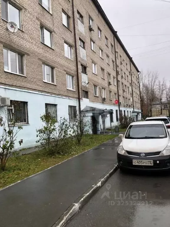 Комната Тюменская область, Тюмень ул. Станционная, 24 (12.0 м) - Фото 0