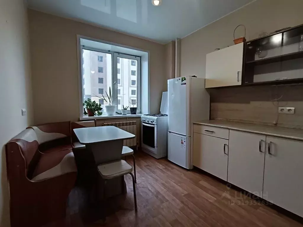 1-к кв. Марий Эл, Йошкар-Ола ул. Петрова, 10б (46.0 м) - Фото 0