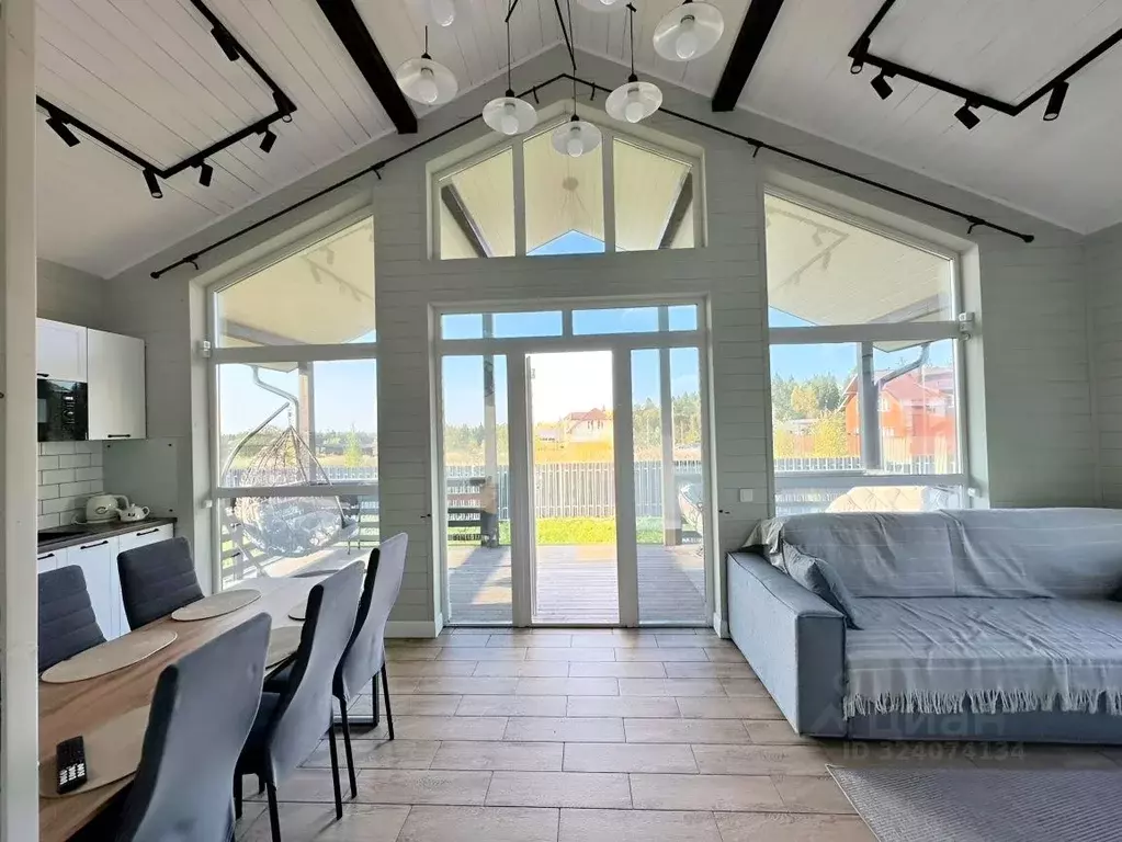 Дом в Московская область, Дмитровский муниципальный округ, Аусбург дп ... - Фото 1