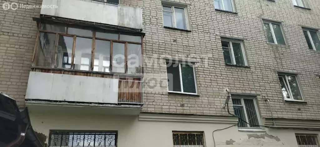 3-комнатная квартира: Екатеринбург, улица 8 Марта, 59к2 (49.8 м) - Фото 1