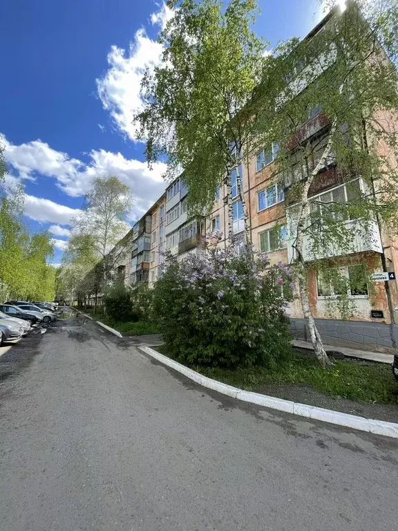 2-к. квартира, 48 м, 1/5 эт. - Фото 0