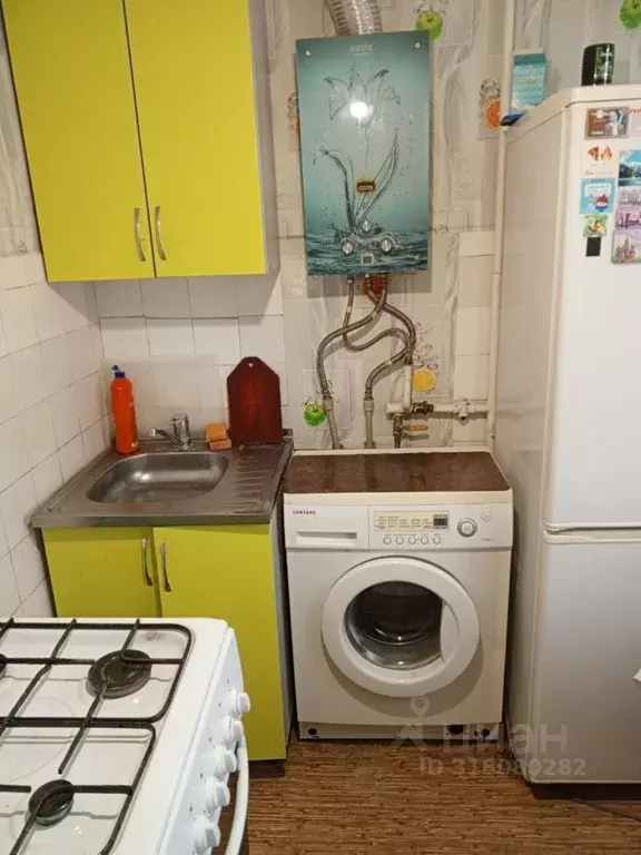 3-к кв. Белгородская область, Белгород Гражданский просп., 25а (60.0 ... - Фото 2