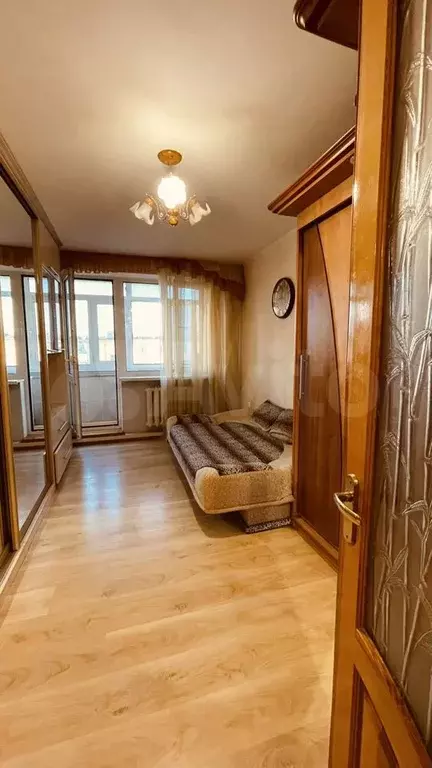 Комната 15 м в 3-к., 4/5 эт. - Фото 1