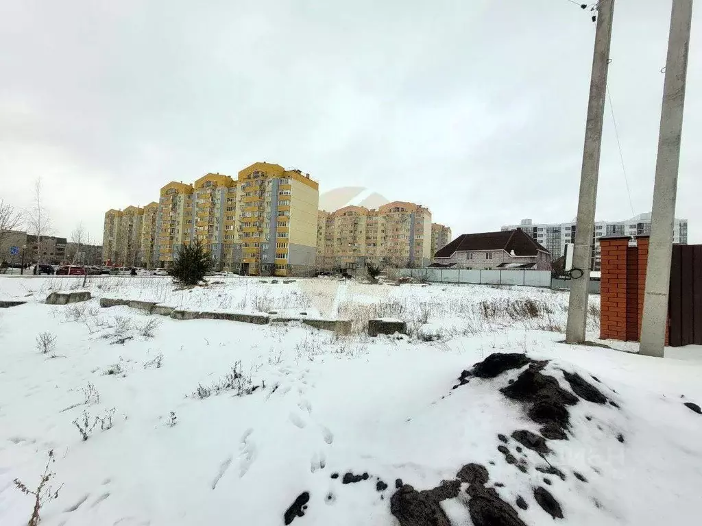 Участок в Белгородская область, Старый Оскол Дубрава мкр, 1 кв-л,  ... - Фото 1