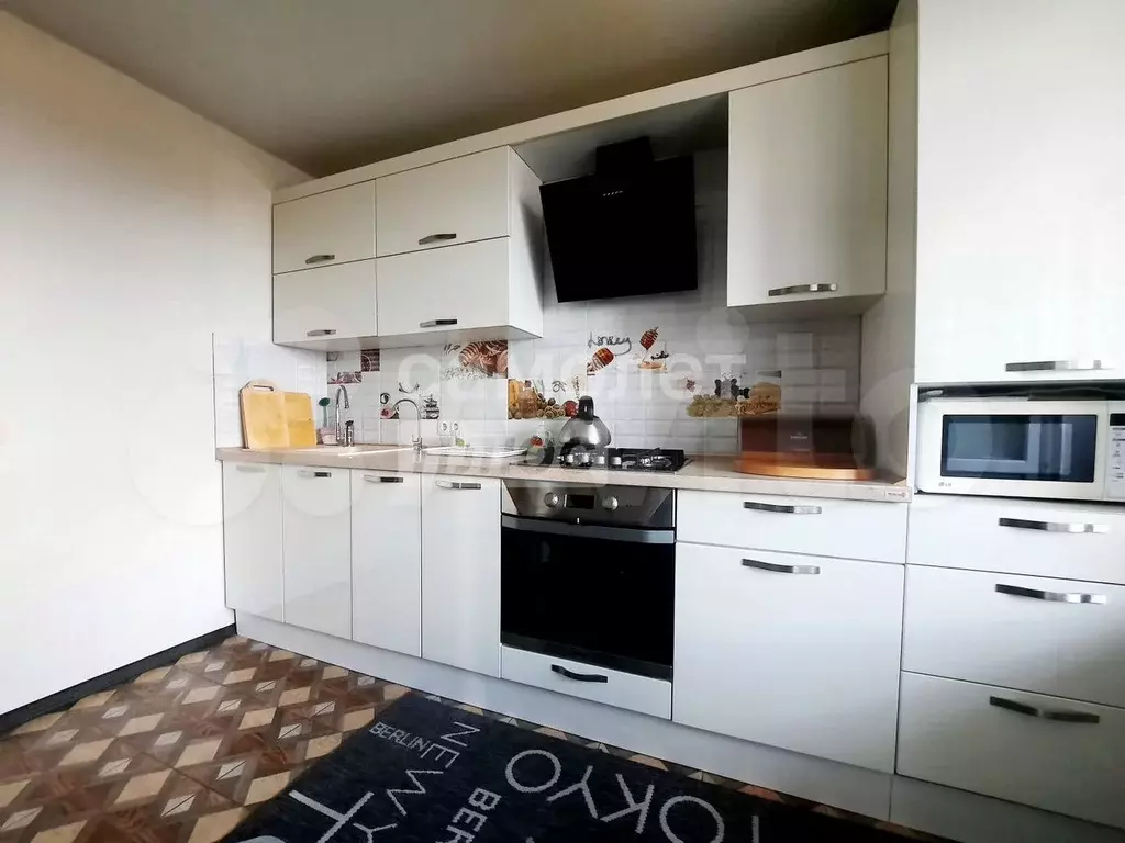 1-к. квартира, 45 м, 9/9 эт. - Фото 1