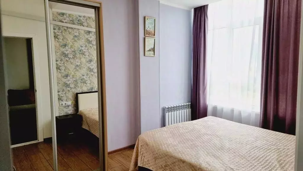 1-к кв. Краснодарский край, Геленджик Крымская ул., 19к11 (50.0 м) - Фото 0