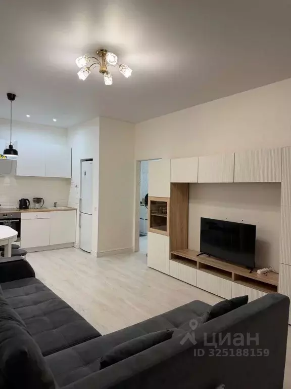 1-к кв. Свердловская область, Екатеринбург ул. Новаторов, 8 (47.0 м) - Фото 2