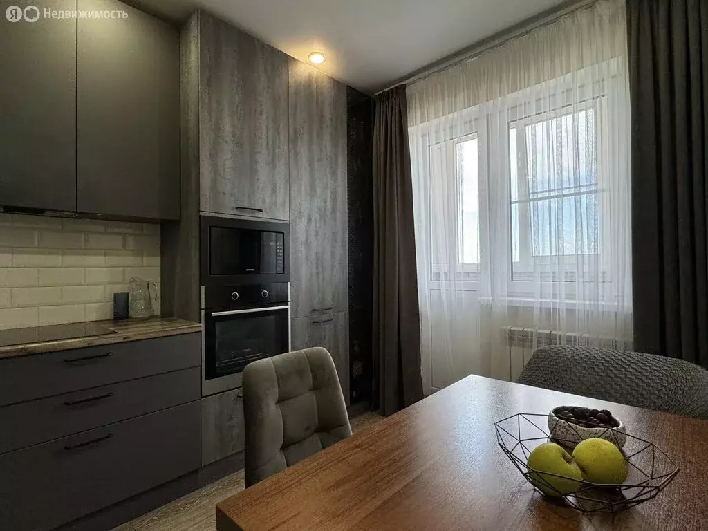 1-комнатная квартира: Астрахань, улица Савушкина, 6Е (47 м) - Фото 0