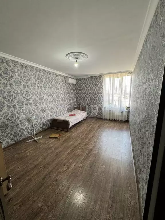 3-к. квартира, 80 м, 5/5 эт. - Фото 1