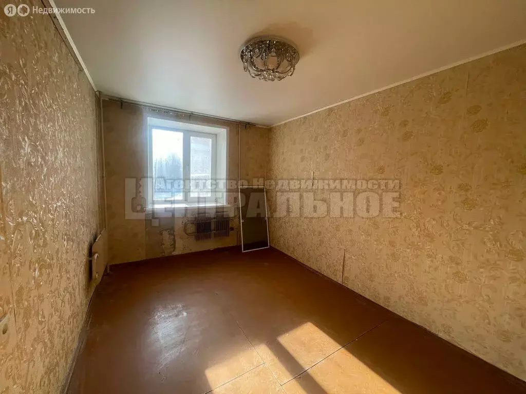 4-комнатная квартира: Смоленск, улица Тенишевой, 31 (74 м) - Фото 2