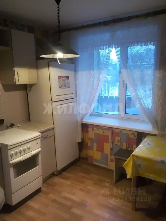 1-к кв. Новосибирская область, Новосибирск ул. Гоголя, 34 (33.0 м) - Фото 2