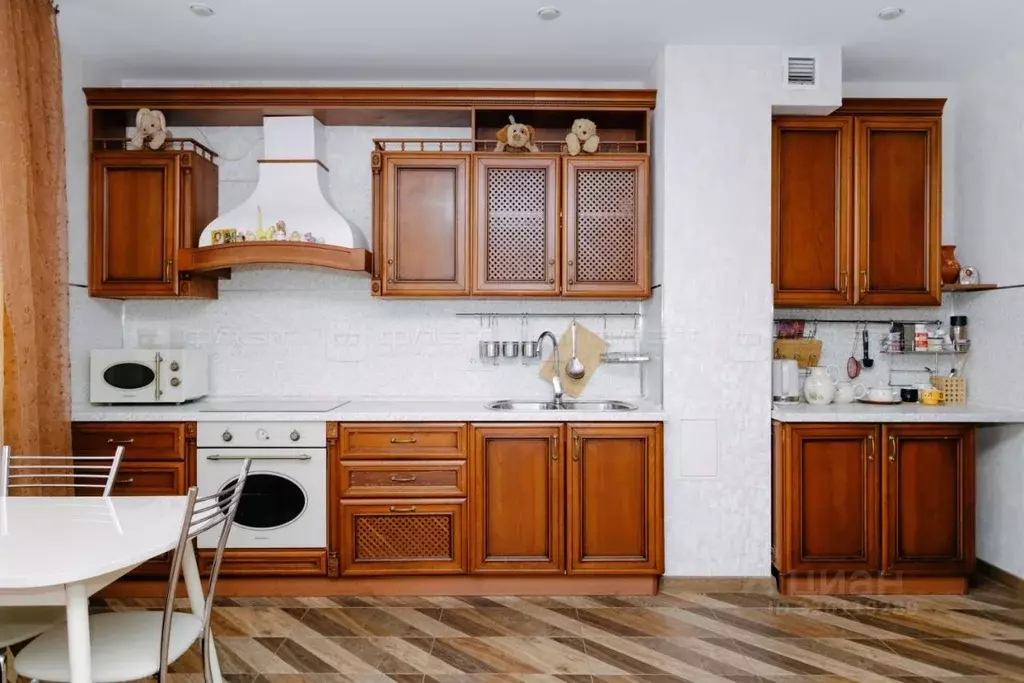 2-к кв. Татарстан, Казань ул. Новаторов, 8Б (58.3 м) - Фото 1