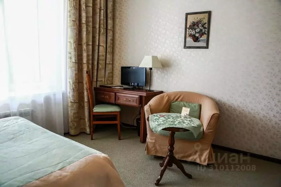 Комната Свердловская область, Екатеринбург ул. Кузнецова, 21 (14.0 м) - Фото 1