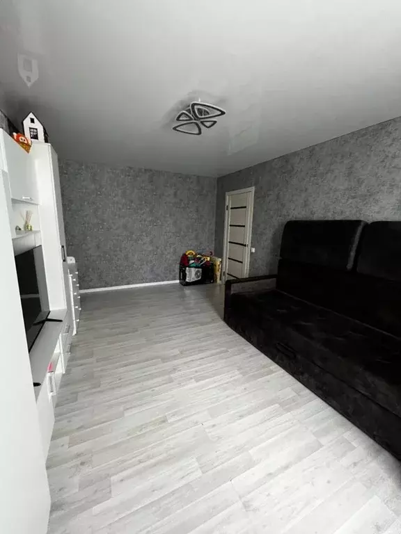 1-к кв. Саратовская область, Саратов ул. Имени К.Г. Уфимцева, 3Б (37.1 ... - Фото 1