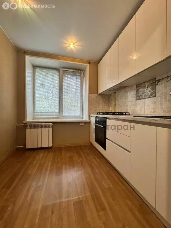 3-комнатная квартира: Челябинск, Комсомольский проспект, 112А (67 м) - Фото 0