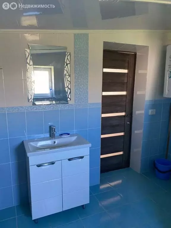 Дом в Раздольненский район, Березовское сельское поселение, село ... - Фото 1