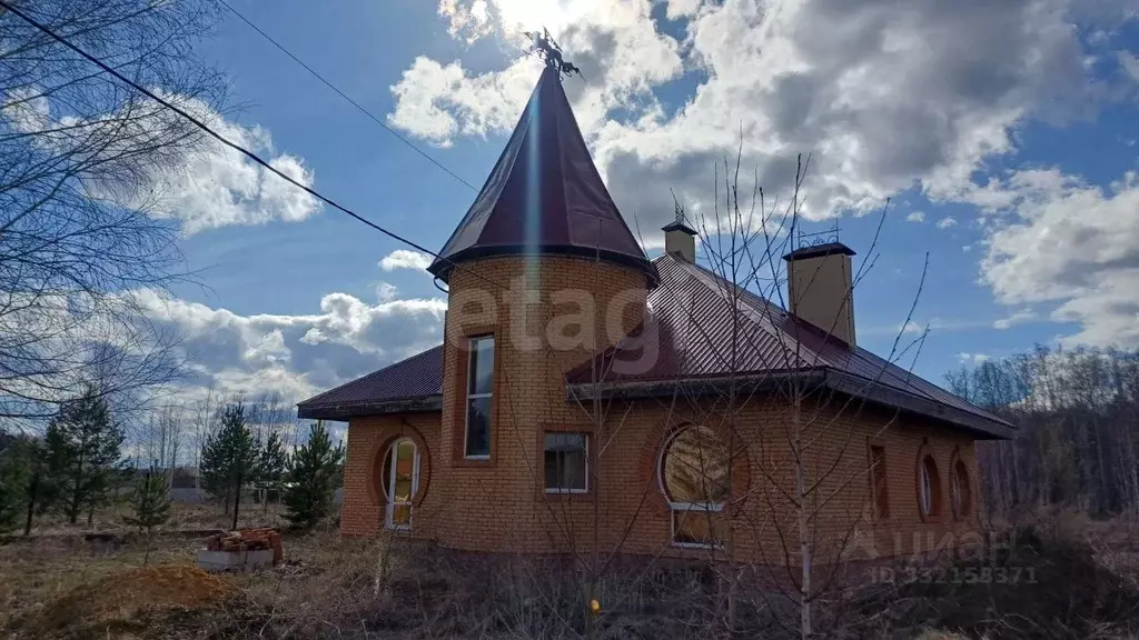 Дом в Челябинская область, Чебаркуль ул. Осенняя, 33 (170 м) - Фото 1