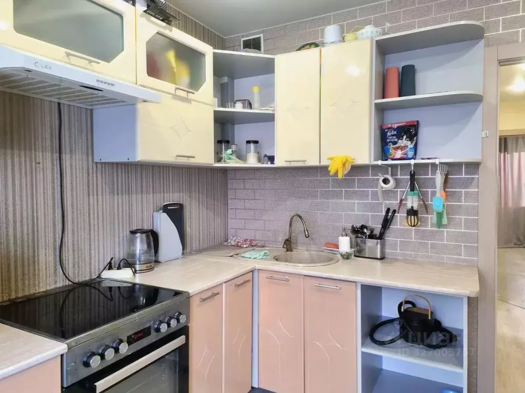 3-к кв. Хакасия, Абакан Аскизская ул., 152А (65.0 м) - Фото 1