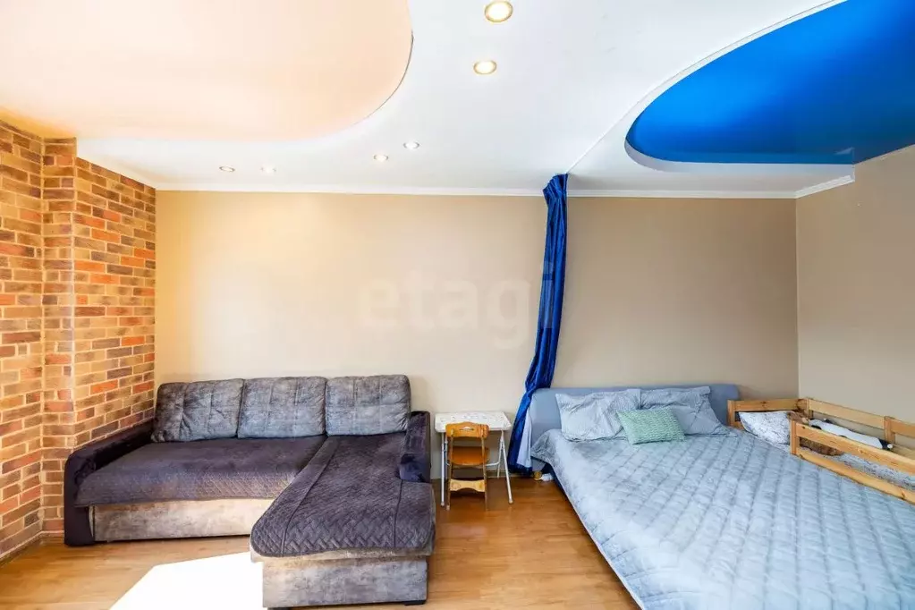 1-к кв. Ханты-Мансийский АО, Сургут Югорская ул., 34 (52.3 м) - Фото 0