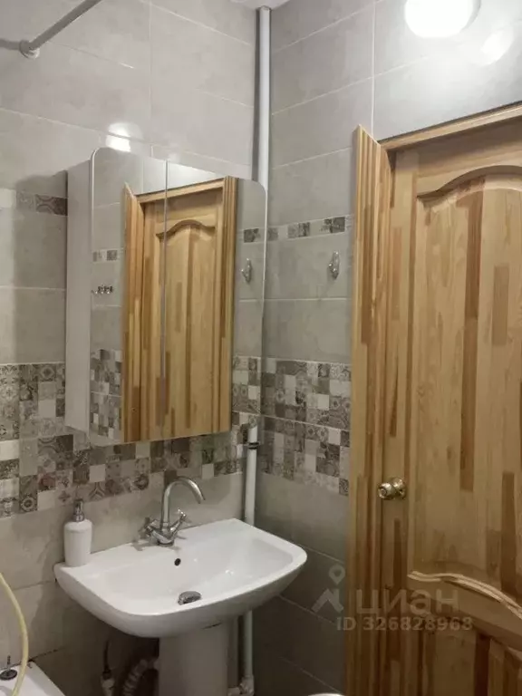 3-к кв. Архангельская область, Архангельск ул. В.И. Воронина, 15 (62.3 ... - Фото 1