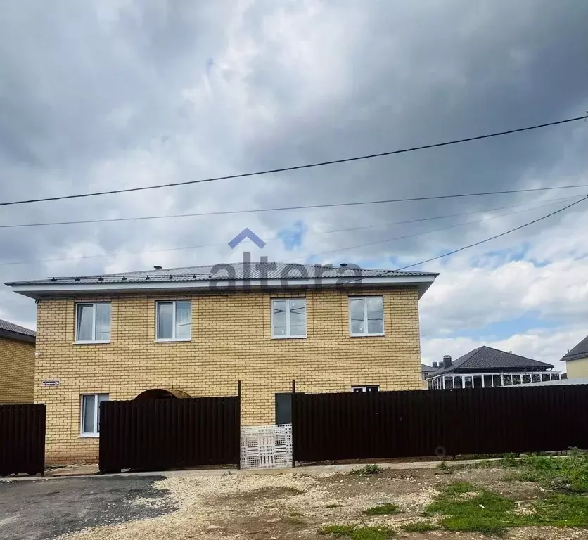 Дом в Татарстан, с. Высокая Гора ул. Александра Трифонова, 3В (180 м) - Фото 1
