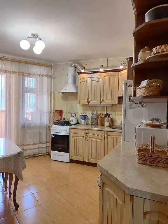 2-к. квартира, 60,2 м, 5/7 эт. - Фото 0