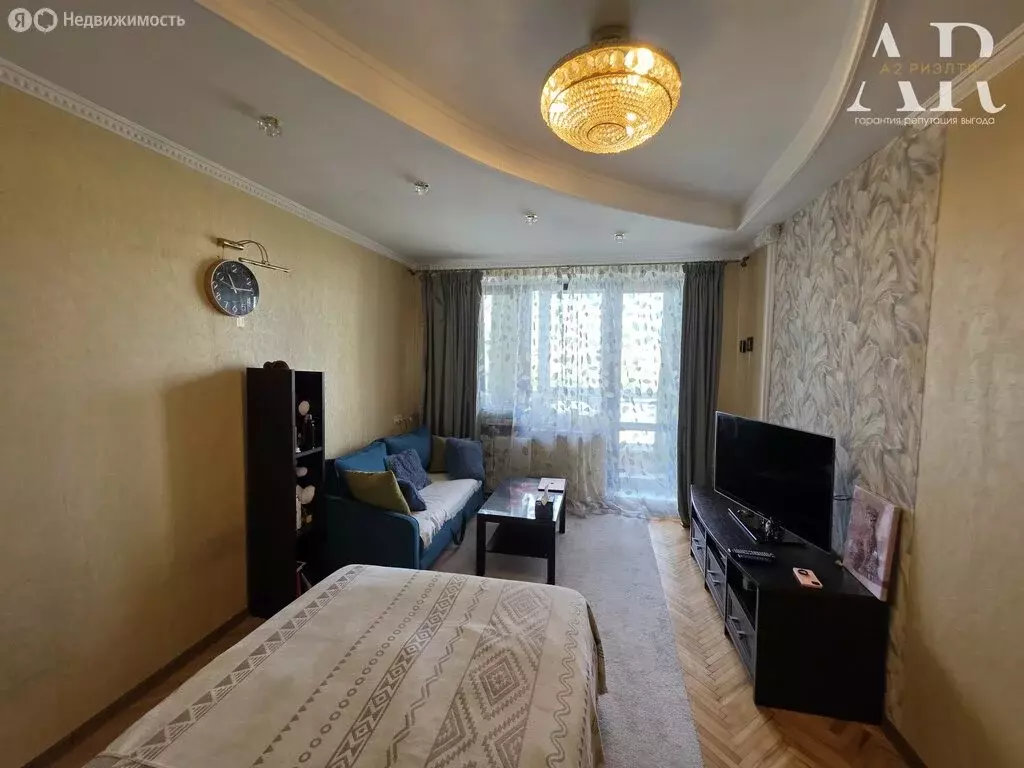1-комнатная квартира: Москва, улица Маршала Бирюзова, 38 (35.3 м) - Фото 1