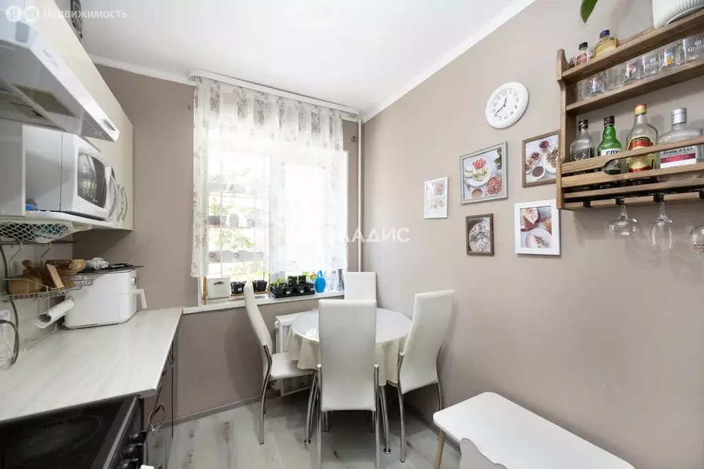 2-комнатная квартира: Благовещенск, улица Фрунзе, 40 (49.1 м) - Фото 1