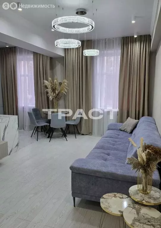 3-комнатная квартира: Воронеж, улица 20-летия Октября, 36 (78.2 м) - Фото 1