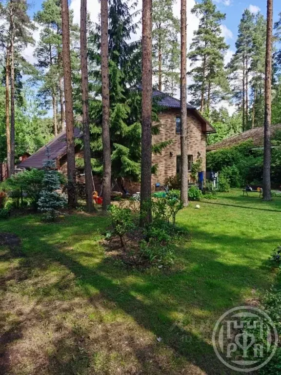 Коттедж в Ленинградская область, Всеволожск просп. Козлова, 2 (231 м) - Фото 0