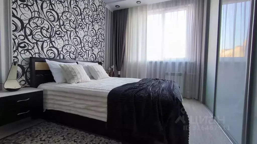 2-к кв. Волгоградская область, Волгоград ул. Малиновского, 8А (51.0 м) - Фото 1
