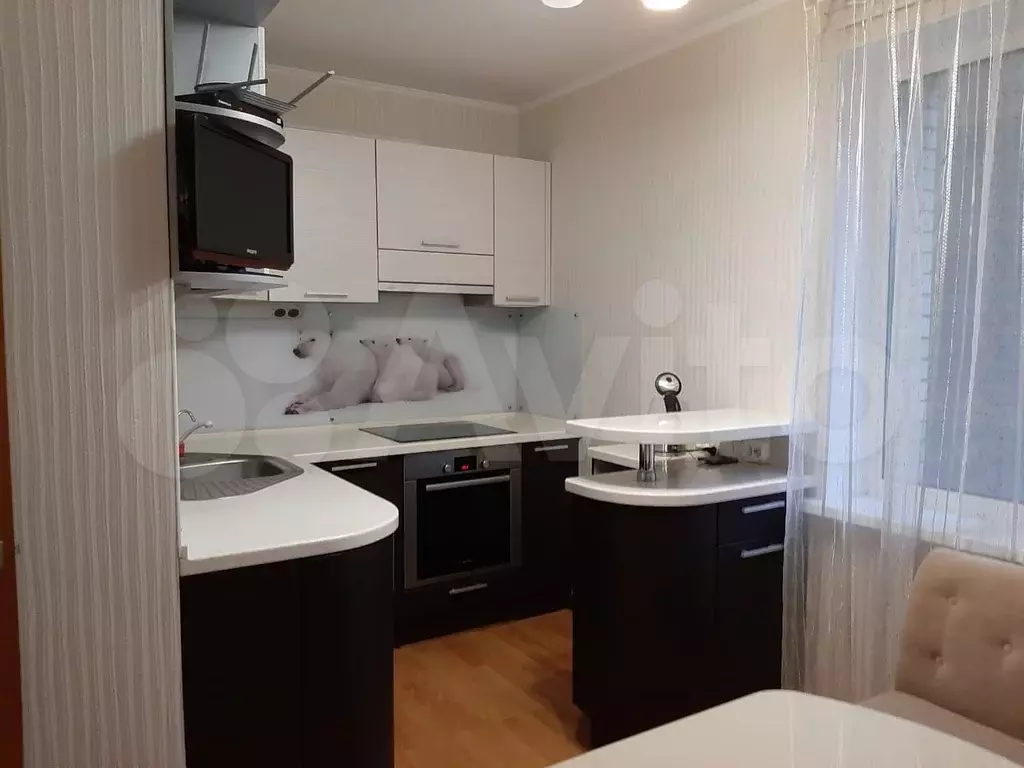 1-к. квартира, 54 м, 3/8 эт. - Фото 0