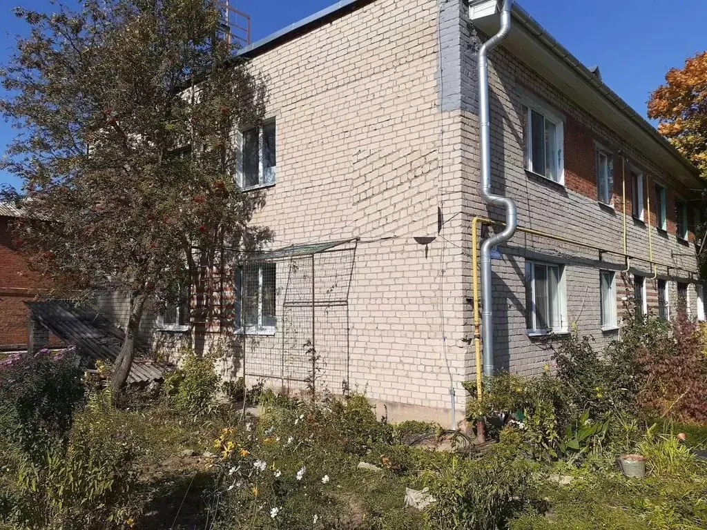 2-к кв. Калужская область, Перемышльский муниципальный округ, ... - Фото 1