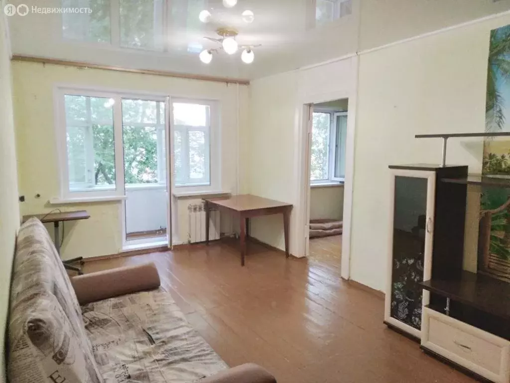 3-комнатная квартира: Томск, улица Бела Куна, 8 (56.5 м) - Фото 0