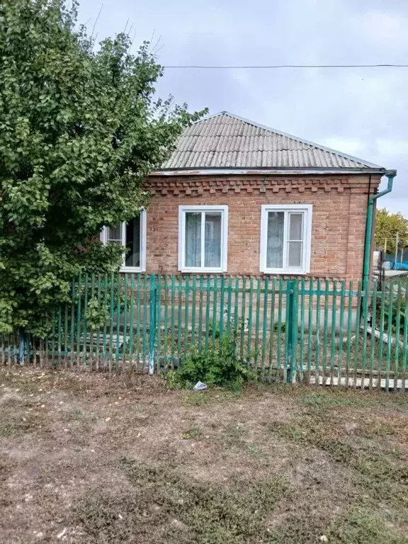 Дом в Ростовская область, Семикаракорск 9-й пер., 23 (63 м) - Фото 1