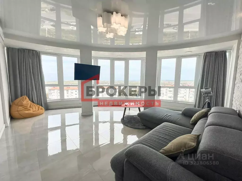 2-к кв. Севастополь просп. Генерала Острякова, 244к7 (85.6 м) - Фото 1