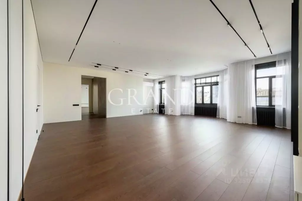 4-к кв. Москва ул. Сретенка, 26/1 (250.25 м) - Фото 0